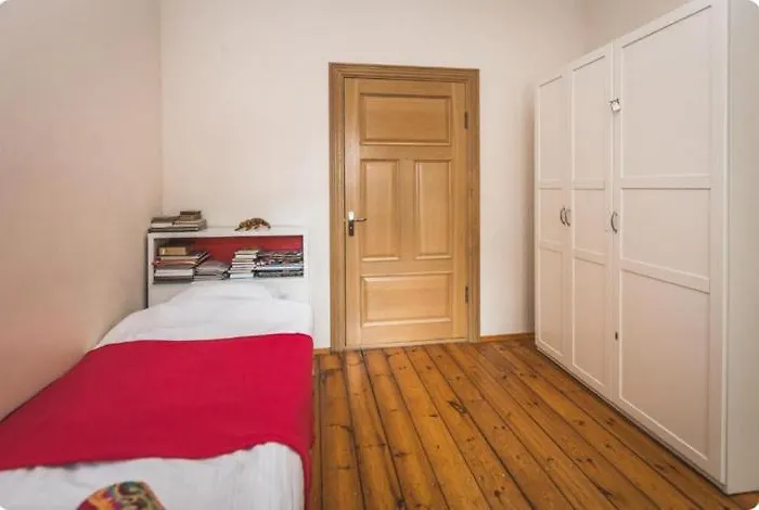 Classical On Alberta St Free Locked Parkings